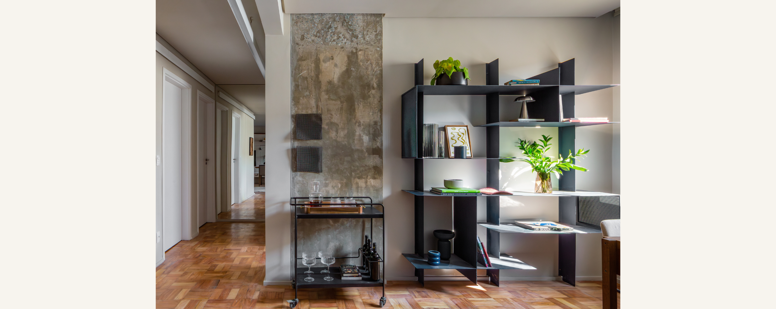 Escritório e Bar Iluminado (Dormitório 1)