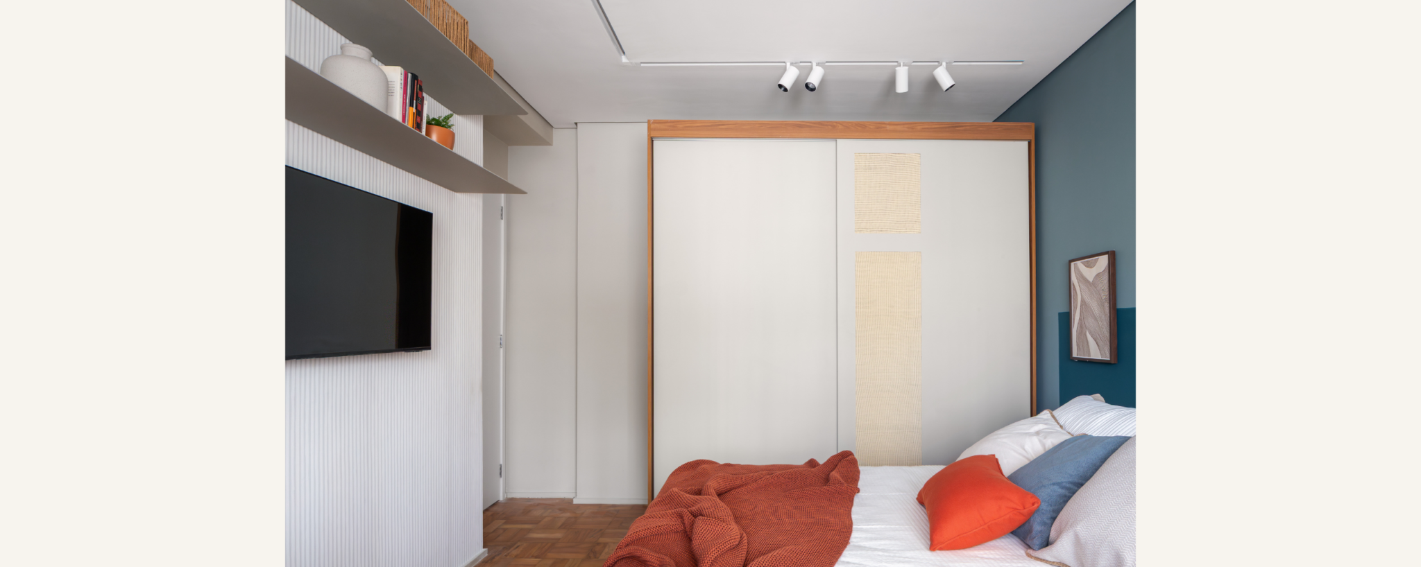 Quarto 2 _ Espaço para armários